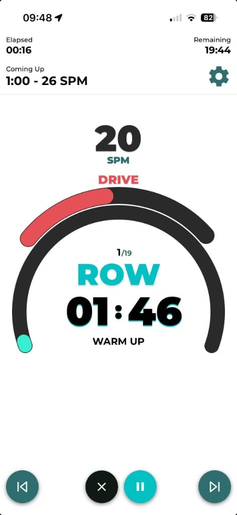 Rowing Machine Workouts metronome screen showing a target stroke rate during a rowing interval